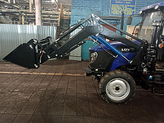 Погрузчик навесной фронтальный быстросъемный TZ-10 г/п 1000 кг (простой ковш)